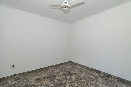 Quarto 2 de apartamento para alugar com 2 quartos, 61m² em Vila Ipiranga, Porto Alegre