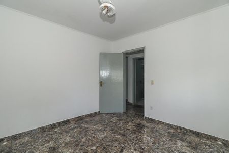 Quarto 2 de apartamento para alugar com 2 quartos, 61m² em Vila Ipiranga, Porto Alegre