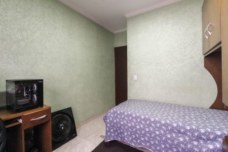 Casa à venda com 220m², 3 quartos e 4 vagas Casa à venda com 220m², 3 quartos e 4 vagasQuarto 2