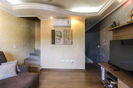 Sala de casa à venda com 3 quartos, 195m² em Vila Taquari, São Paulo