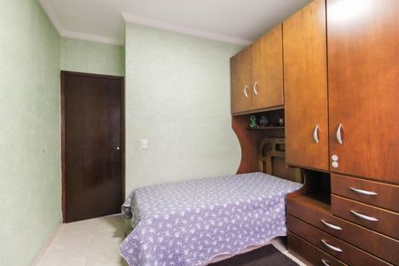 Casa à venda com 220m², 3 quartos e 4 vagas Casa à venda com 220m², 3 quartos e 4 vagasQuarto 2