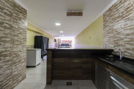 Casa à venda com 220m², 3 quartos e 4 vagas Casa à venda com 220m², 3 quartos e 4 vagasChurrasqueira