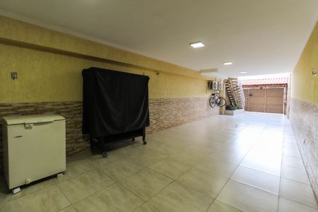Casa à venda com 220m², 3 quartos e 4 vagas Casa à venda com 220m², 3 quartos e 4 vagasGaragem