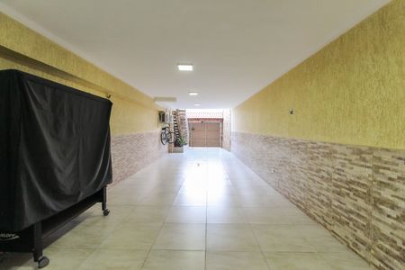 Casa à venda com 220m², 3 quartos e 4 vagas Casa à venda com 220m², 3 quartos e 4 vagasGaragem
