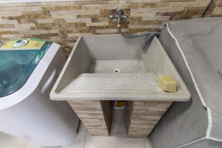 Casa à venda com 220m², 3 quartos e 4 vagas Casa à venda com 220m², 3 quartos e 4 vagasÁrea de Serviço