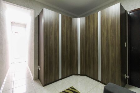 Casa à venda com 220m², 3 quartos e 4 vagas Casa à venda com 220m², 3 quartos e 4 vagasQuarto 3