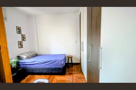 Apartamento à venda com 60m², 2 quartos e 2 vagasQuarto 2