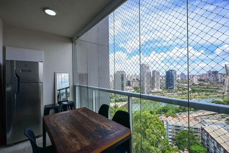 Apartamento para alugar com 37m², 1 quarto e 1 vagaVaranda