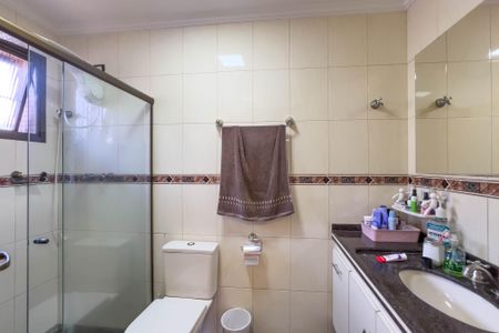 Apartamento à venda com 110m², 3 quartos e 2 vagasBanheiro do quarto 1