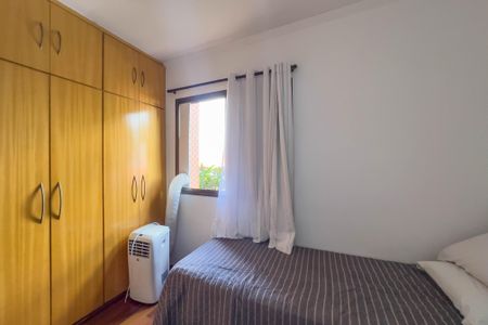 Apartamento à venda com 110m², 3 quartos e 2 vagasQuarto 3