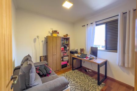 Apartamento à venda com 110m², 3 quartos e 2 vagasQuarto 2