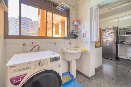 Apartamento à venda com 110m², 3 quartos e 2 vagasÁrea de serviço 