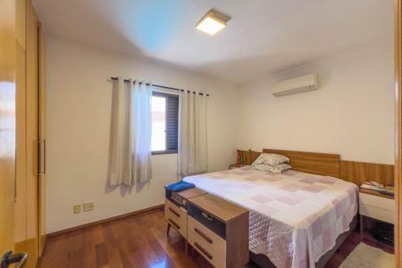 Apartamento à venda com 110m², 3 quartos e 2 vagasQuarto 1