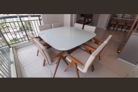 Apartamento à venda com 86m², 2 quartos e 2 vagasVaranda Gourmet