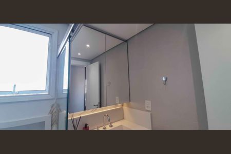 Apartamento à venda com 86m², 2 quartos e 2 vagasBanheiro da Suíte 1