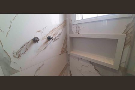 Apartamento à venda com 86m², 2 quartos e 2 vagasBanheiro da Suíte 1