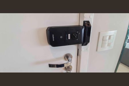 Apartamento à venda com 86m², 2 quartos e 2 vagasFechadura Eletrônica