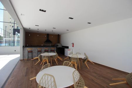 Apartamento para alugar com 104m², 3 quartos e 3 vagas