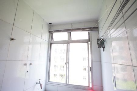 Apartamento para alugar com 65m², 2 quartos e 1 vagaÁrea de Serviço