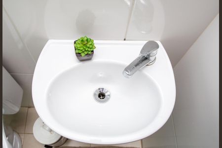 Apartamento à venda com 52m², 2 quartos e 1 vagaBanheiro Social