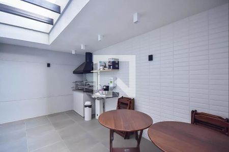 Apartamento para alugar com 38m², 1 quarto e sem vagaÁrea comum - Churrasqueira