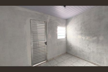Casa para alugar com 26m², 1 quarto e sem vaga Casa para alugar com 26m², 1 quarto e sem vagaQuarto