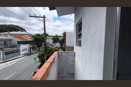 Casa para alugar com 26m², 1 quarto e sem vaga Casa para alugar com 26m², 1 quarto e sem vagaVaranda