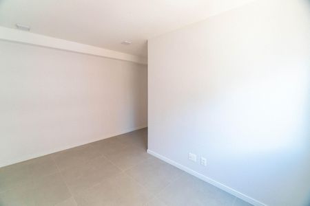 Apartamento para alugar com 64m², 2 quartos e 1 vagaSuite