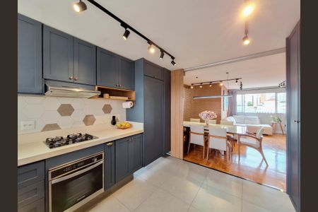 Apartamento para alugar com 120m², 2 quartos e 2 vagasCozinha