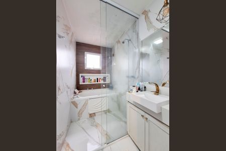 Apartamento para alugar com 120m², 2 quartos e 2 vagasBanheiro Quarto 2