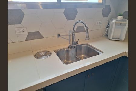 Apartamento para alugar com 120m², 2 quartos e 2 vagasCozinha