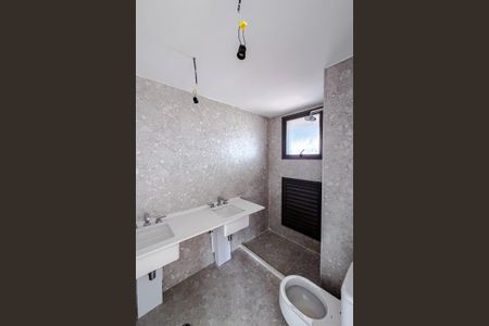 Apartamento à venda com 145m², 2 quartos e 2 vagasBanheiro da Suíte