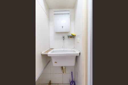 Apartamento à venda com 78m², 2 quartos e 1 vaga Apartamento à venda com 78m², 2 quartos e 1 vagaBanheiro de Serviço