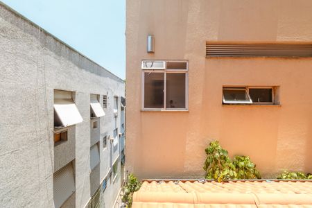 Apartamento à venda com 78m², 2 quartos e 1 vaga Apartamento à venda com 78m², 2 quartos e 1 vagaÁrea de Serviço Vista