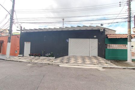 Casa para alugar com 369m², 4 quartos e 2 vagasFachada