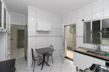 Casa para alugar com 369m², 4 quartos e 2 vagasCozinha