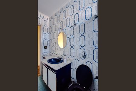 Casa à venda com 162m², 3 quartos e 2 vagasBanheiro