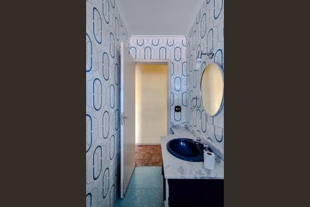 Casa à venda com 162m², 3 quartos e 2 vagasBanheiro