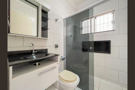 Casa à venda com 250m², 2 quartos e 2 vagasBanheiro 2