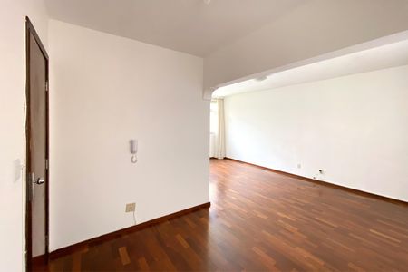 Apartamento para alugar com 88m², 2 quartos e 1 vagaSala