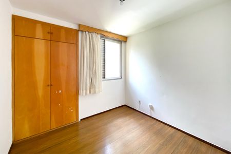 Apartamento para alugar com 88m², 2 quartos e 1 vagaQuarto 2