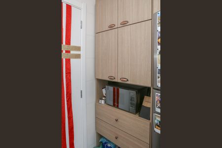 Apartamento à venda com 28m², 1 quarto e sem vaga Apartamento à venda com 28m², 1 quarto e sem vagaCozinha e Área de Serviço