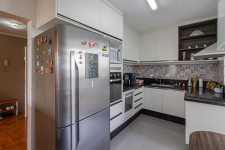 Apartamento à venda com 86m², 2 quartos e 1 vaga Apartamento à venda com 86m², 2 quartos e 1 vagaCozinha