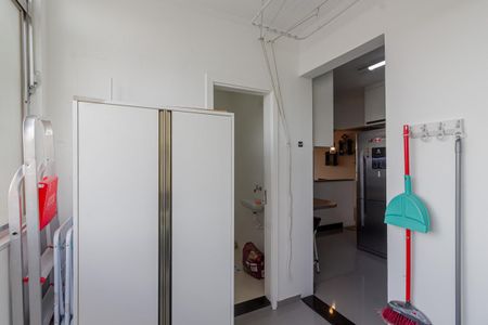 Apartamento à venda com 86m², 2 quartos e 1 vaga Apartamento à venda com 86m², 2 quartos e 1 vagaÁrea de Serviço