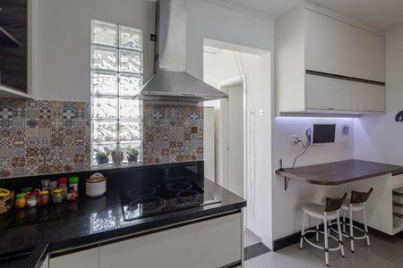 Apartamento à venda com 86m², 2 quartos e 1 vaga Apartamento à venda com 86m², 2 quartos e 1 vagaCozinha