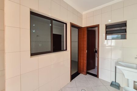 Apartamento à venda com 248m², 3 quartos e 2 vagasÁrea de Serviço