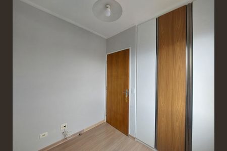 Apartamento à venda com 74m², 3 quartos e 2 vagasQuarto 3