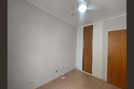 Apartamento à venda com 74m², 3 quartos e 2 vagasQuarto 2