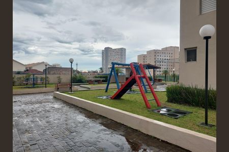 Apartamento à venda com 74m², 3 quartos e 2 vagasÁrea comum - Playground