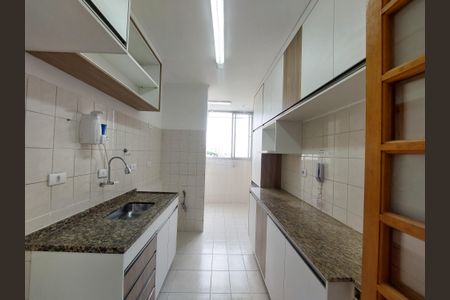 Apartamento à venda com 74m², 3 quartos e 2 vagasCozinha